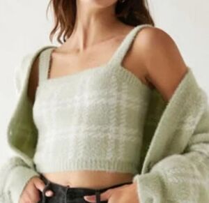 Kendall & Kylie Soft Knit Cropped Green And White Plaid Top Size Medium